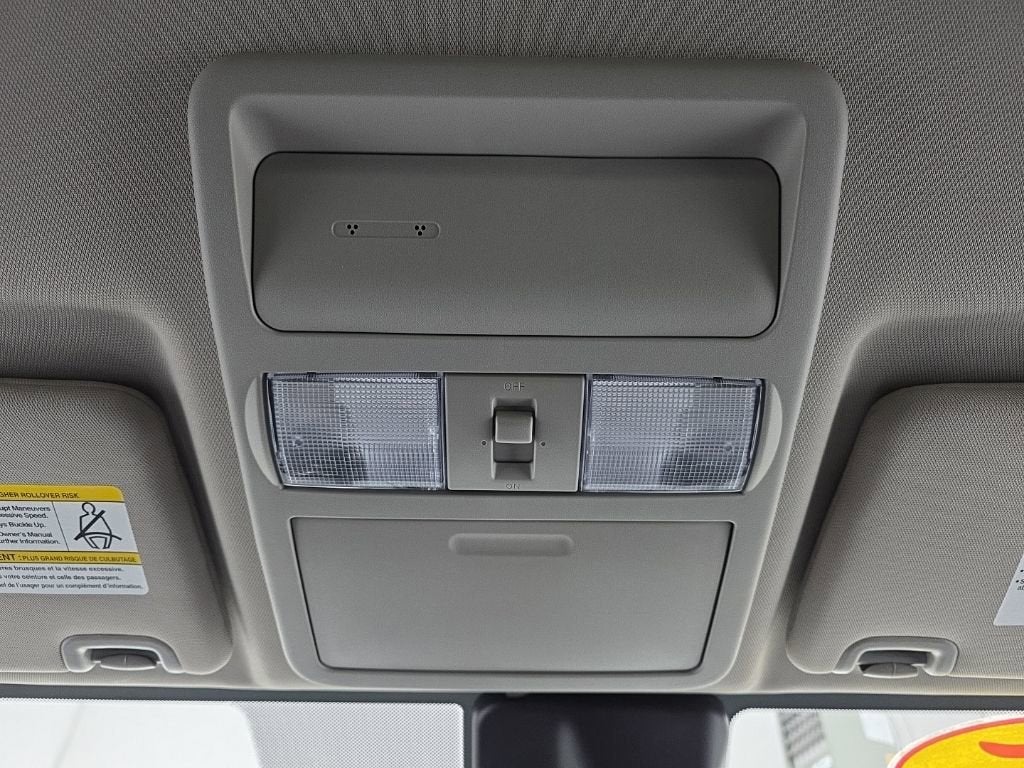 2025 Nissan Frontier Crew Cab SV 4x4