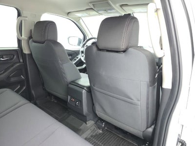 2025 Nissan Frontier Crew Cab SV 4x4