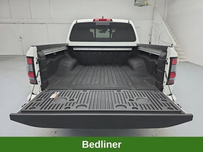 2025 Nissan Frontier Crew Cab SV 4x4