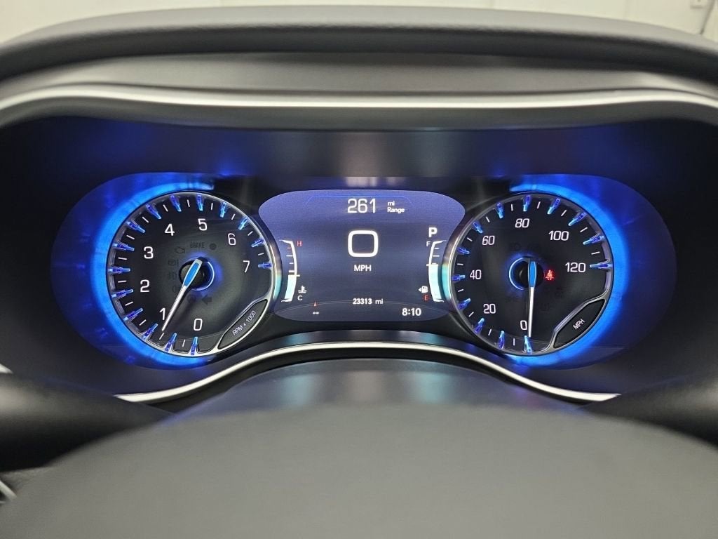 2025 Chrysler Pacifica Select