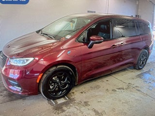 2023 Chrysler Pacifica Hybrid Touring L