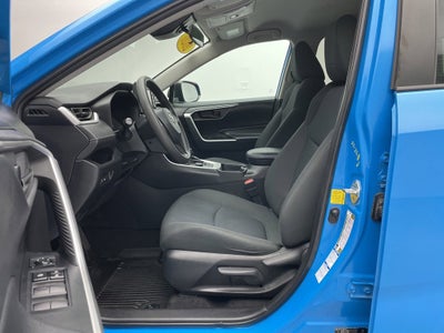 2020 Toyota RAV4 Hybrid LE