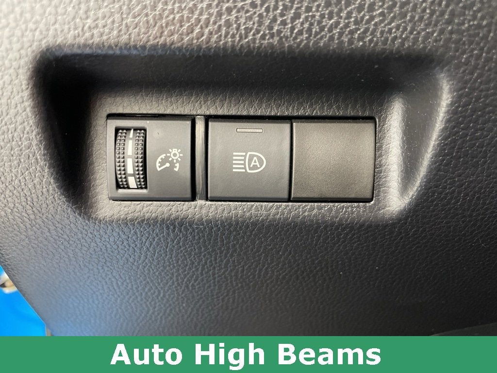 2020 Toyota RAV4 Hybrid LE