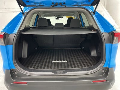 2020 Toyota RAV4 Hybrid LE