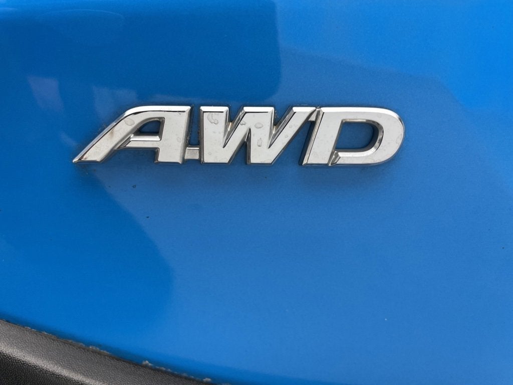 2020 Toyota RAV4 Hybrid LE