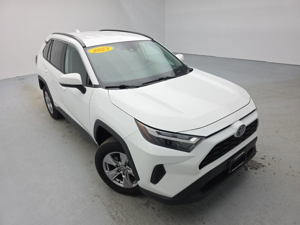 2023 Toyota RAV4 Hybrid XLE