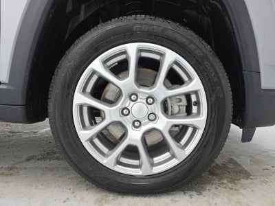 2023 Jeep Compass Latitude Lux FWD