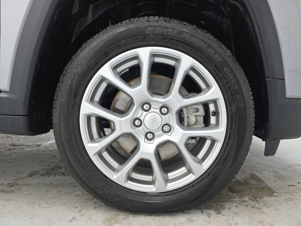 2023 Jeep Compass Latitude Lux FWD