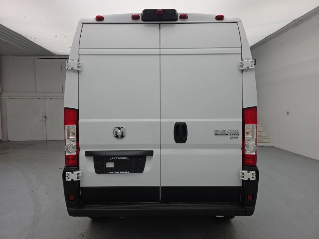 2025 RAM ProMaster Cargo Van Tradesman