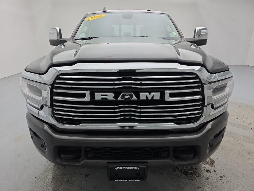 2024 RAM 2500 Laramie Crew Cab 4x4 6'4" Box