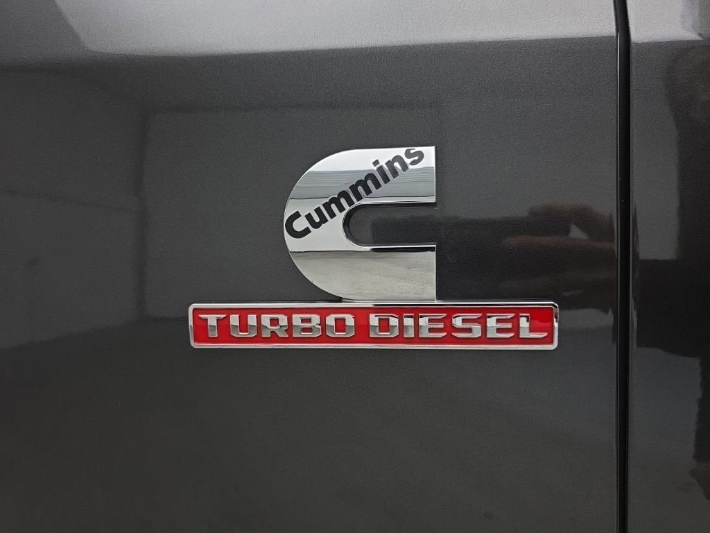 2024 RAM 2500 Laramie Crew Cab 4x4 6'4" Box