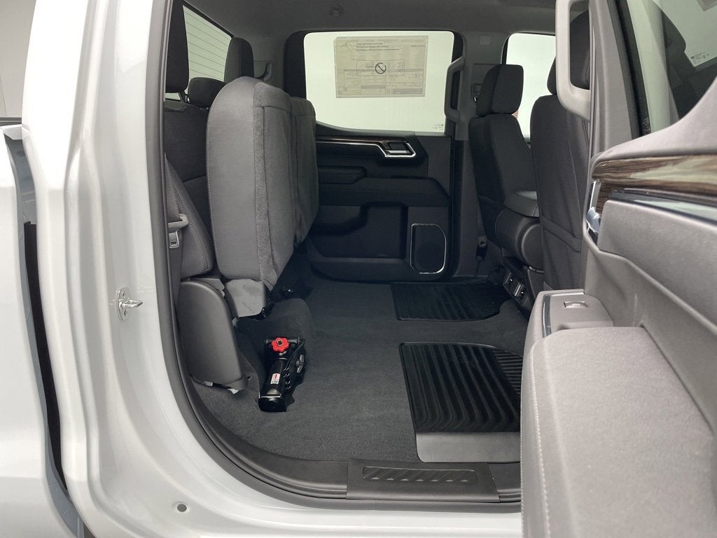 2025 Chevrolet Silverado 1500 LT (2FL)