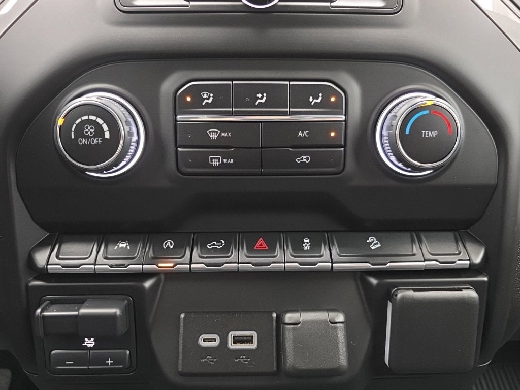 2024 Chevrolet Silverado 1500 Custom Trail Boss