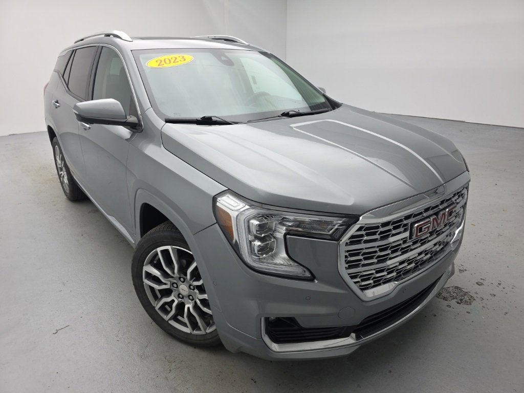 2023 GMC Terrain Denali