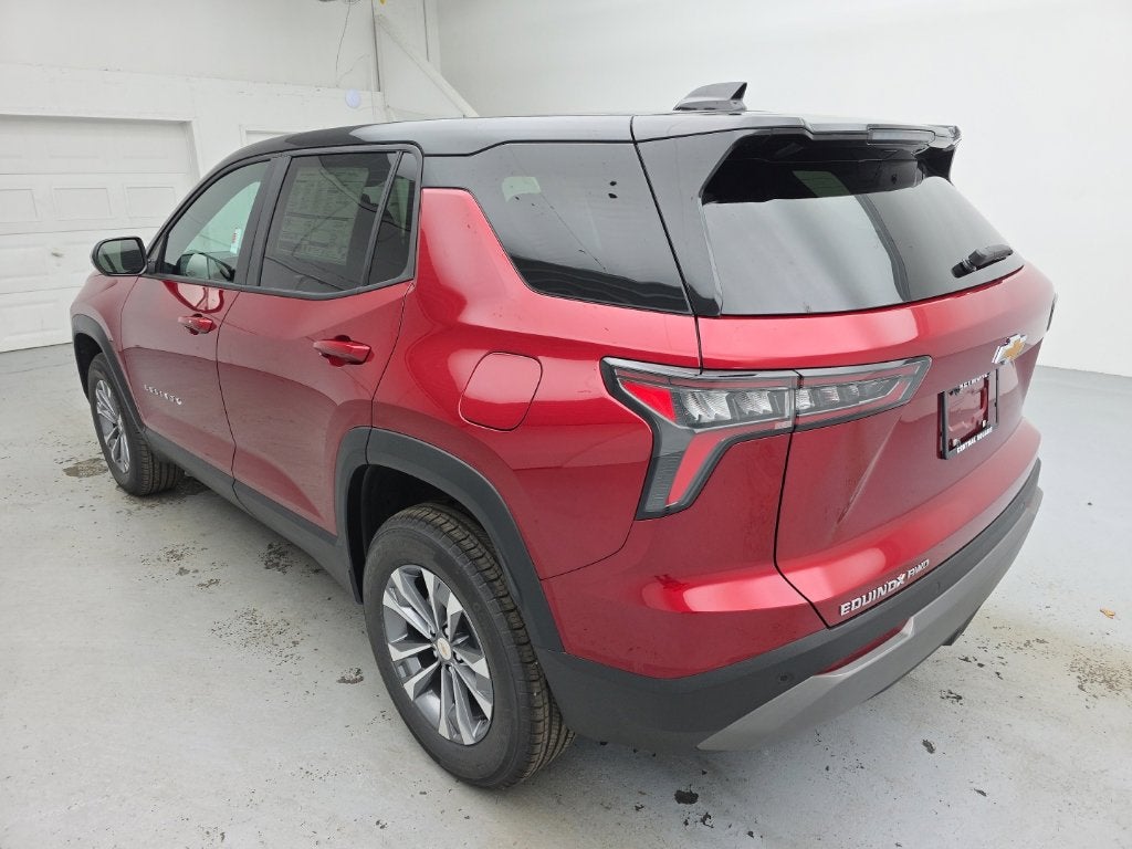 2027 Chevrolet Equinox LT - Photo 10