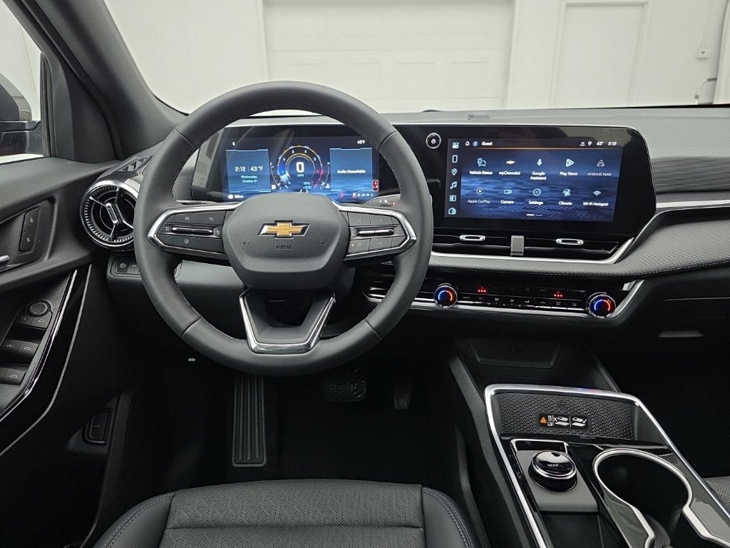2027 Chevrolet Equinox LT - Photo 17