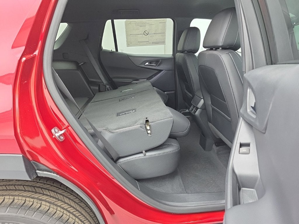 2027 Chevrolet Equinox LT - Photo 48