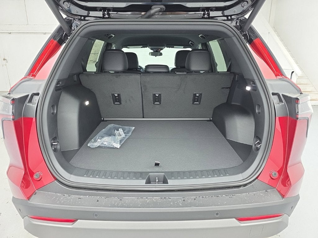 2027 Chevrolet Equinox LT - Photo 51