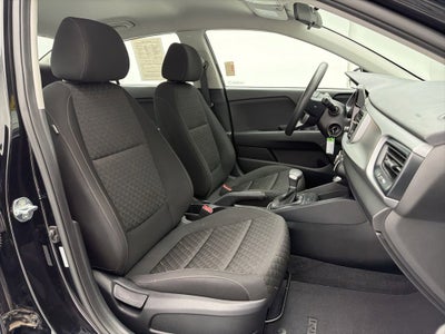 2022 Kia Rio LX