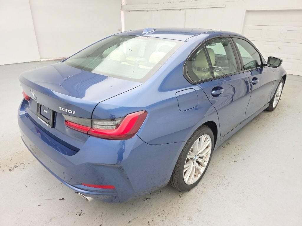 2023 BMW 330i xDrive