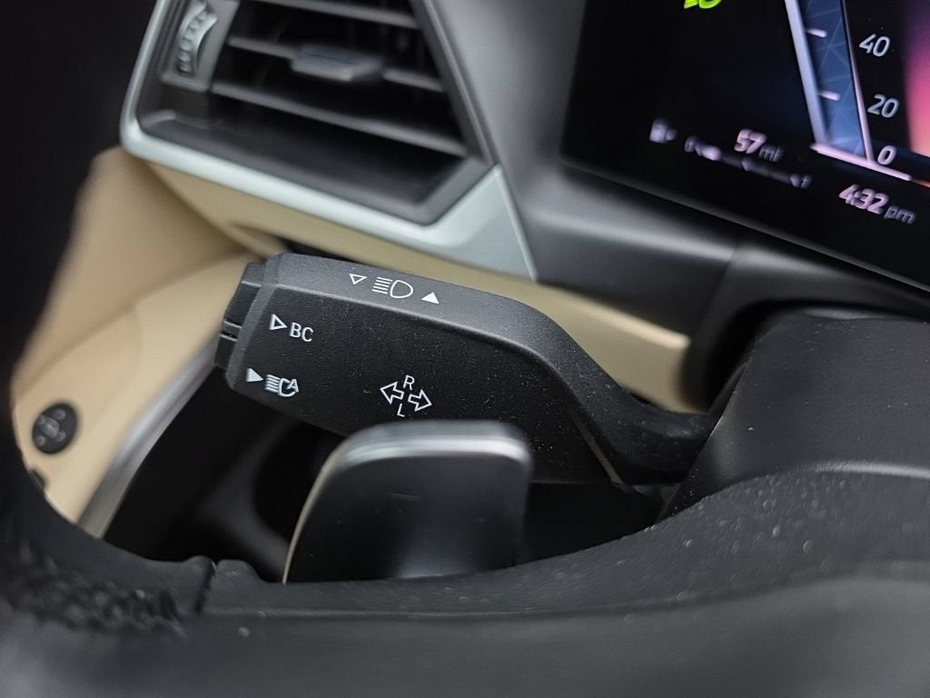 2023 BMW 330i xDrive