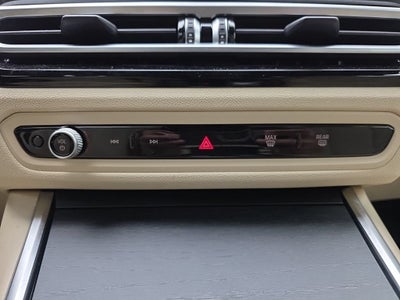 2023 BMW 330i xDrive