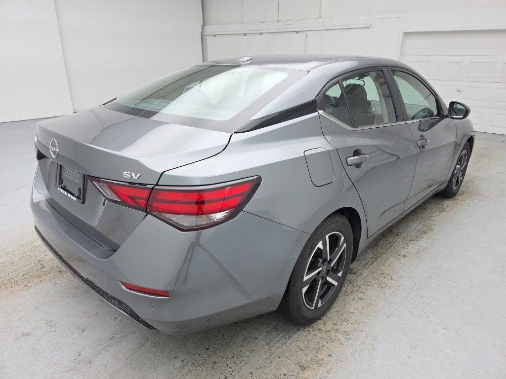 2024 Nissan Sentra SV Xtronic CVT