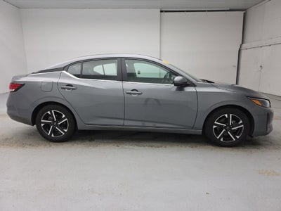 2024 Nissan Sentra SV Xtronic CVT