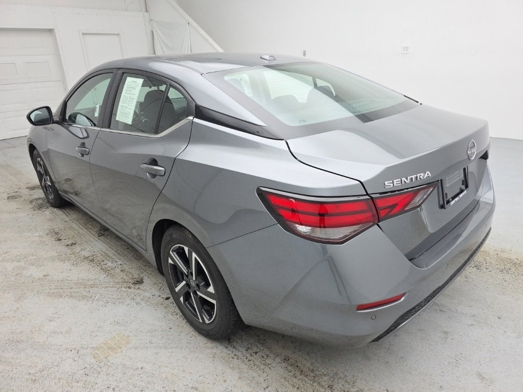 2024 Nissan Sentra SV Xtronic CVT