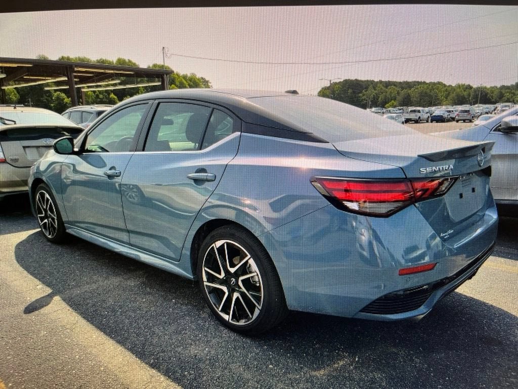 2025 Nissan Sentra SR