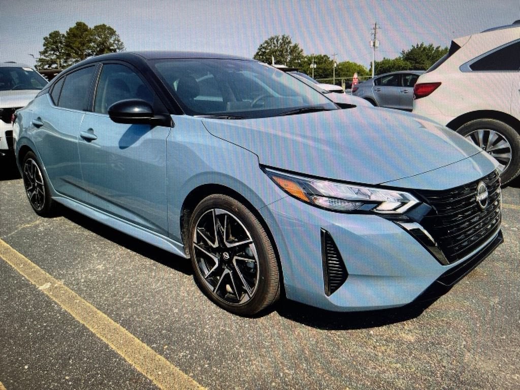 2025 Nissan Sentra SR