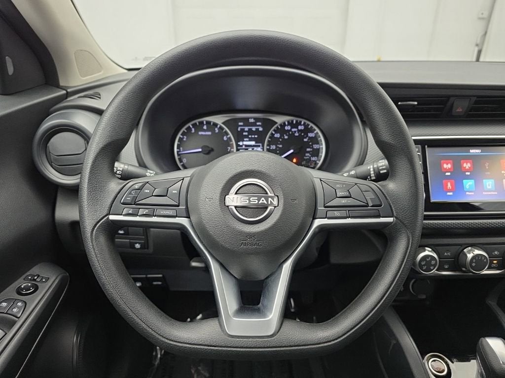 2022 Nissan Kicks S Xtronic CVT