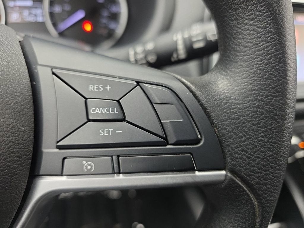 2022 Nissan Kicks S Xtronic CVT