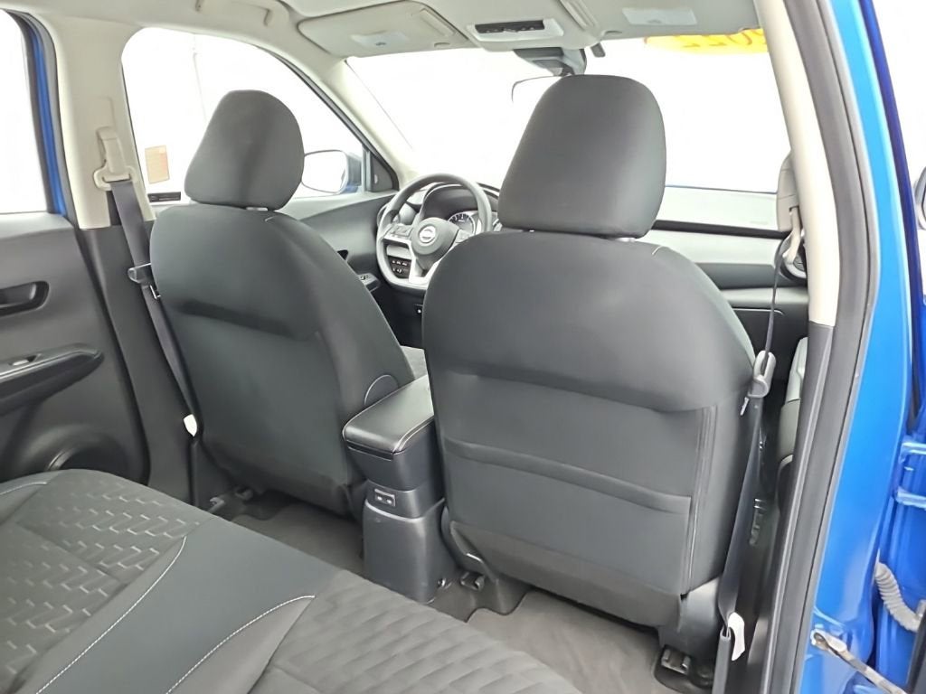 2022 Nissan Kicks S Xtronic CVT