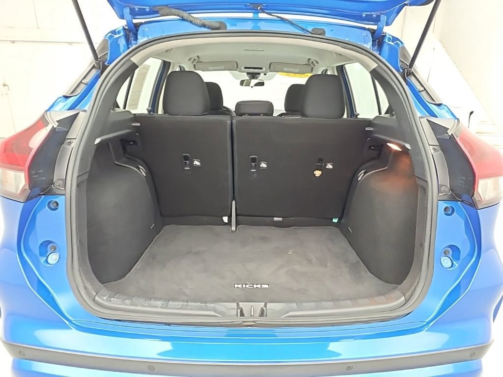 2022 Nissan Kicks S Xtronic CVT