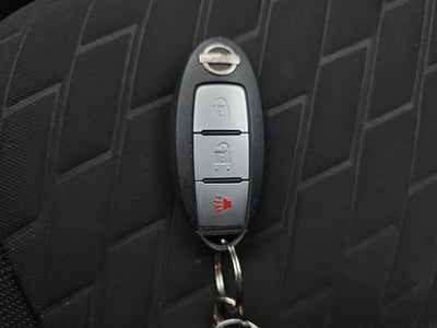 2022 Nissan Kicks S Xtronic CVT