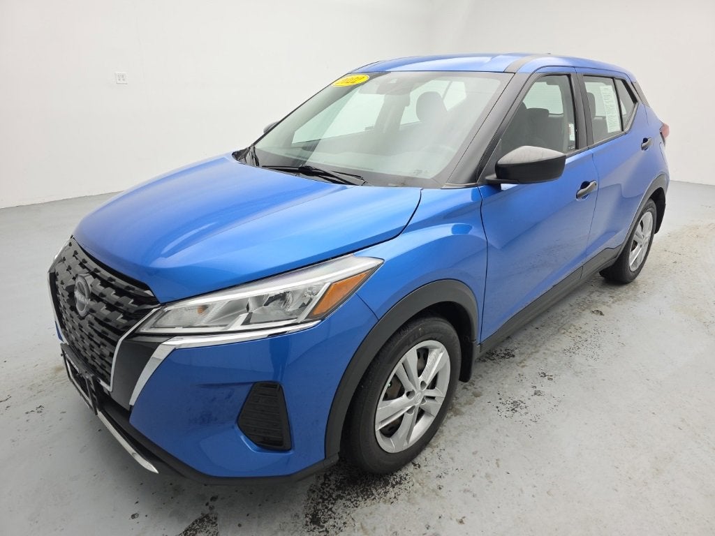 2022 Nissan Kicks S Xtronic CVT