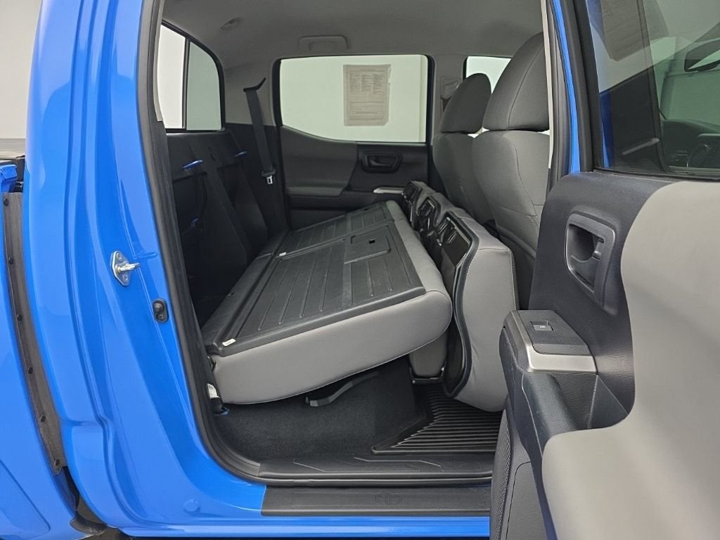 2020 Toyota Tacoma SR5 V6