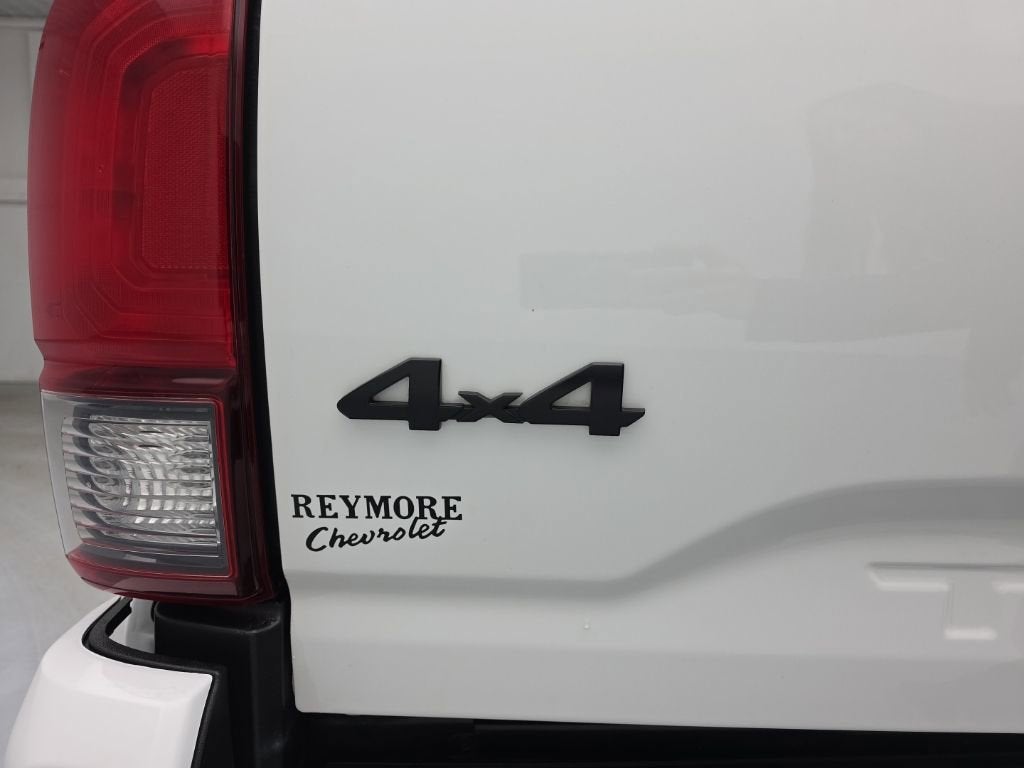 2021 Toyota Tacoma SR V6