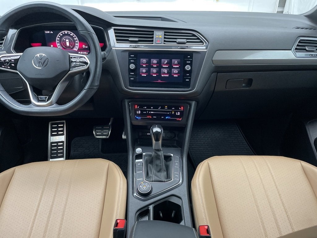 2022 Volkswagen Tiguan 2.0T SE R-Line Black