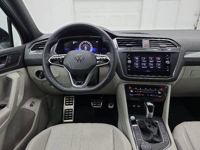 2024 Volkswagen Tiguan 2.0T SE R-Line Black