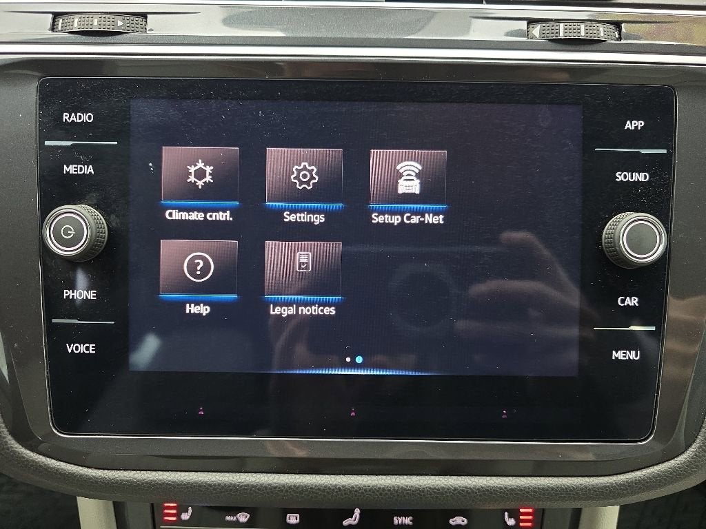 2024 Volkswagen Tiguan 2.0T SE R-Line Black