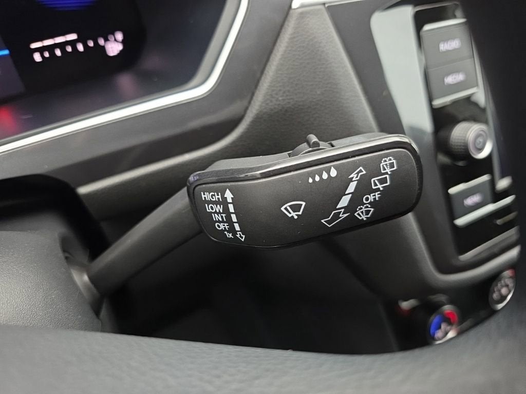 2023 Volkswagen Tiguan 2.0T S