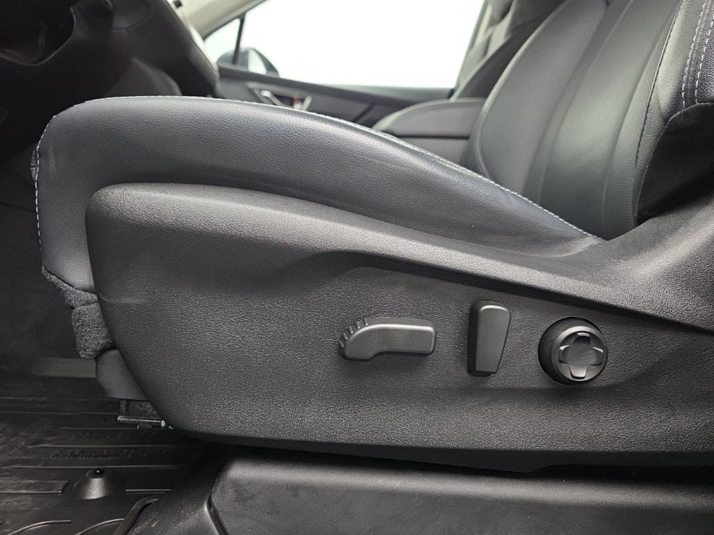 2024 Subaru Ascent Limited 8-Passenger
