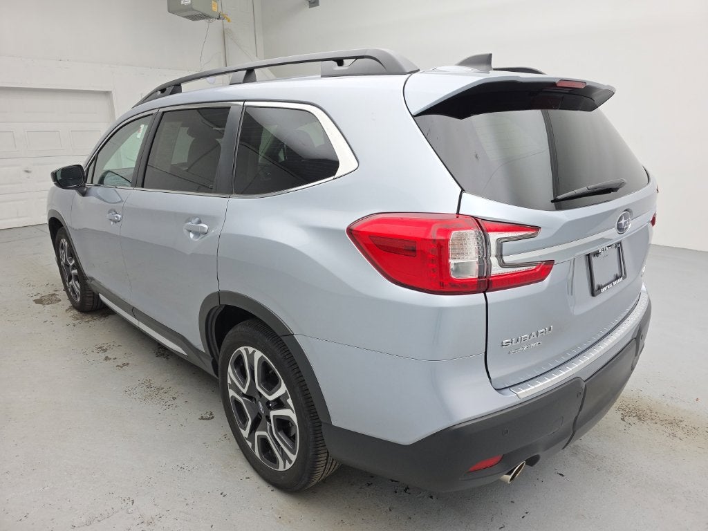 2024 Subaru Ascent Limited 8-Passenger