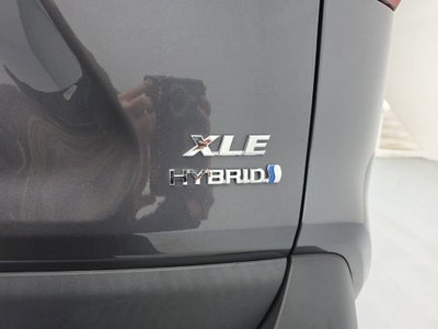 2024 Toyota RAV4 Hybrid XLE