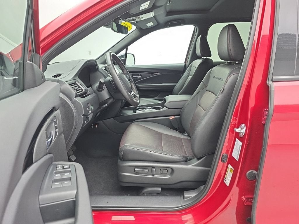 2025 Honda Ridgeline Black Edition