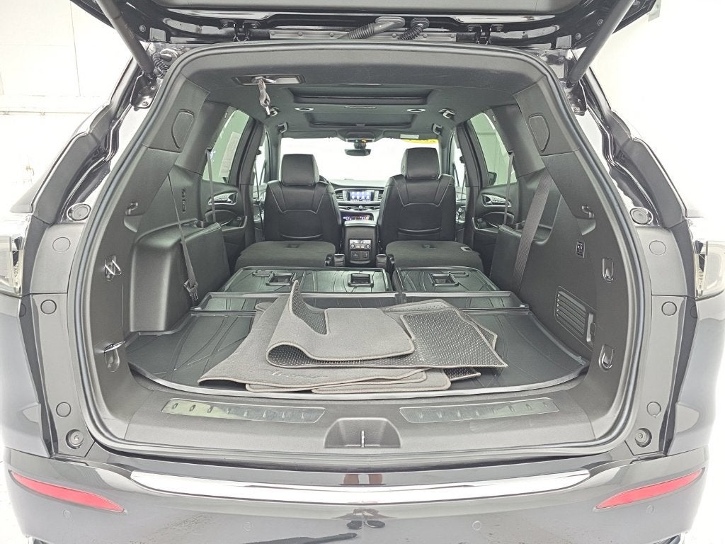 2024 Buick Enclave Avenir