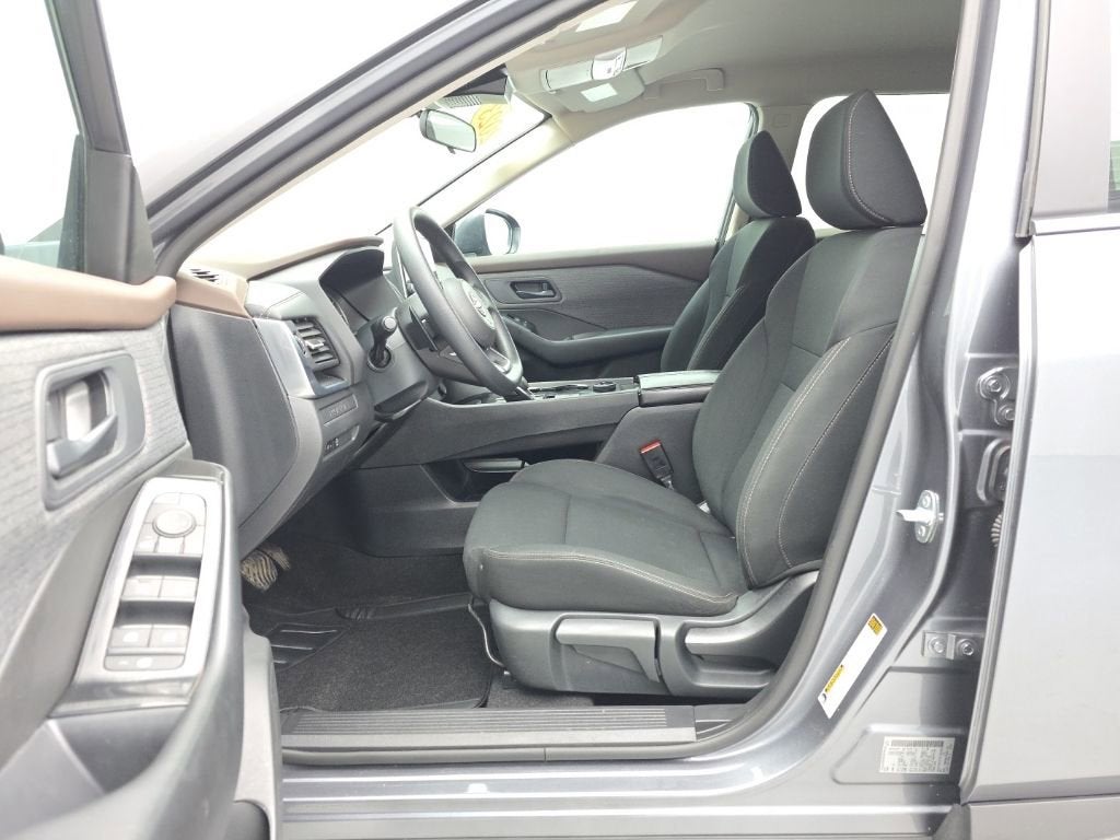 2023 Nissan Rogue S Intelligent AWD