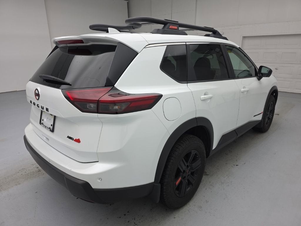 2025 Nissan Rogue Rock Creek